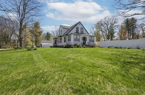 41 Brookdale Ave, Methuen, MA 01844