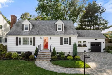 5 Sachem Rd, Needham, MA 02494