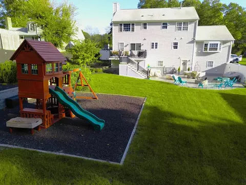 489 Main St, Acushnet, MA 02743 photo 37