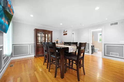 489 Main St, Acushnet, MA 02743 photo 16