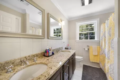489 Main St, Acushnet, MA 02743 photo 21
