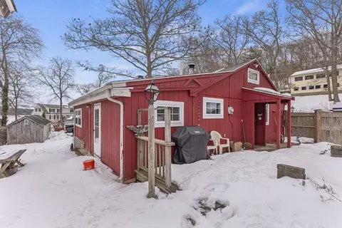 24 East Rd, Mashpee, MA 02649 photo 4