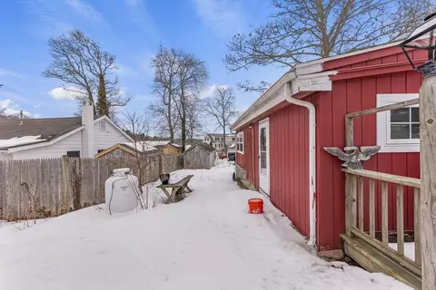 24 East Rd, Mashpee, MA 02649 photo 5