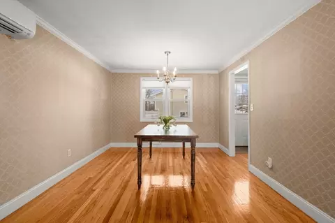 Dining - 2 Iroquois Rd, Danvers, MA 01923 photo 1 of 1