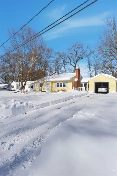 46 Hadley St, Springfield, MA 01118 photo 6