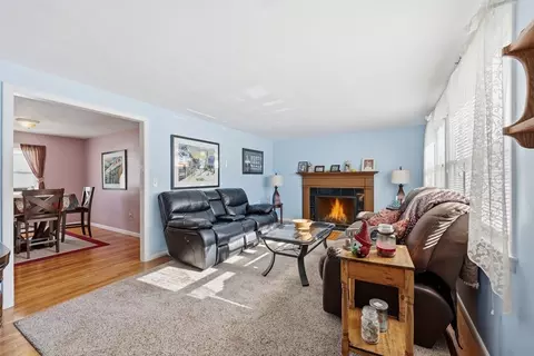 46 Hadley St, Springfield, MA 01118 photo 11