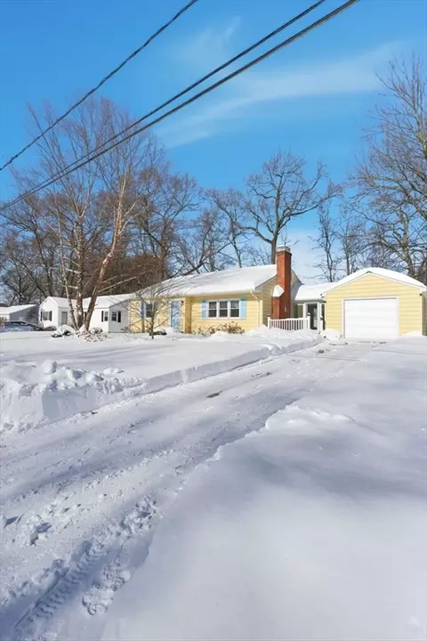 46 Hadley St, Springfield, MA 01118 photo 5