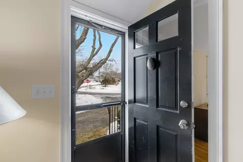 Entry Way - 140 Sixth Ave, Hyannis, MA 02601 photo 1 of 1