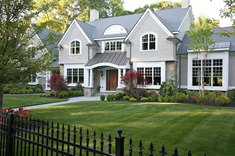 99 Old Colony Rd, Wellesley, MA 02481