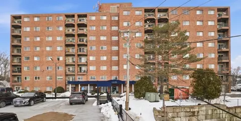 230 Willard St #102, Quincy, MA 02169