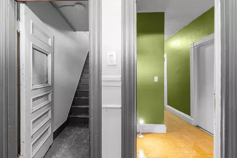 8 Elder St, Boston, MA 02125 photo 28