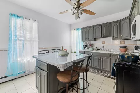 8 Elder St, Boston, MA 02125 photo 7