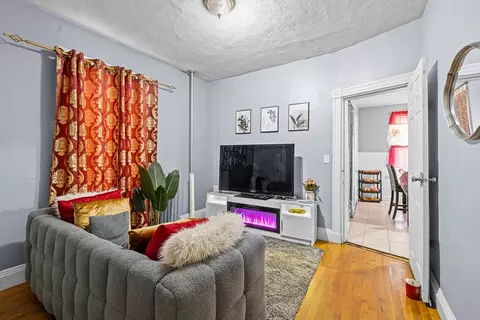 8 Elder St, Boston, MA 02125 photo 36