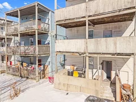 8 Elder St, Boston, MA 02125 photo 30