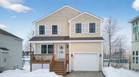 12 Stevens St # B, Lawrence, MA 01843