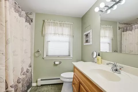 66 Racicot Ave, Webster, MA 01570 photo 16