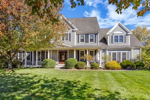 6 Angelica Ln, Southborough, MA 01772