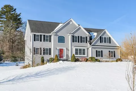 6 Beech St, Millis, MA 02054