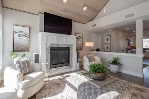 78 Thatcher Rd #6, Gloucester, MA 01930 photo 5