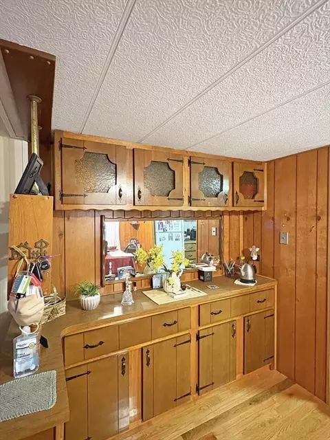 9 King Dr, Wareham, MA 02576 photo 5