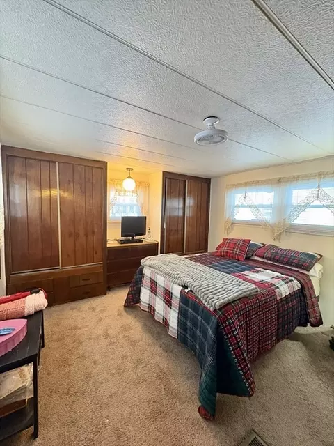 9 King Dr, Wareham, MA 02576 photo 11
