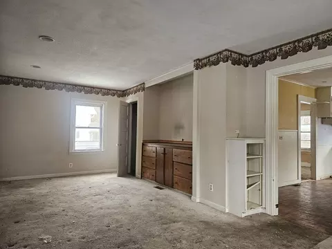 114 Smith St, Athol, MA 01331 photo 4
