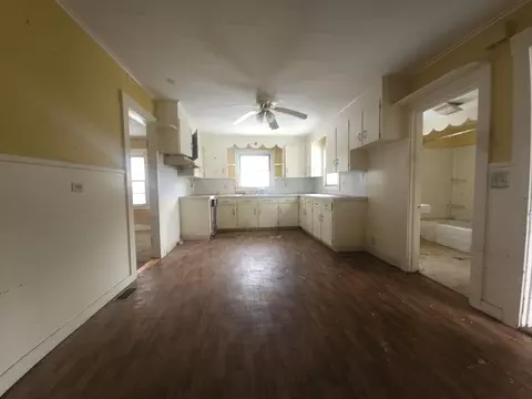 114 Smith St, Athol, MA 01331 photo 2