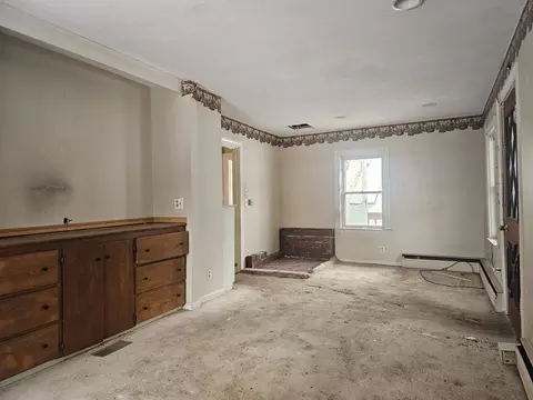114 Smith St, Athol, MA 01331 photo 5