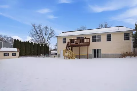 18 Devlin Dr, Chicopee, MA 01020 photo 40