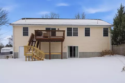18 Devlin Dr, Chicopee, MA 01020 photo 39