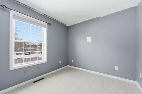 18 Devlin Dr, Chicopee, MA 01020 photo 28