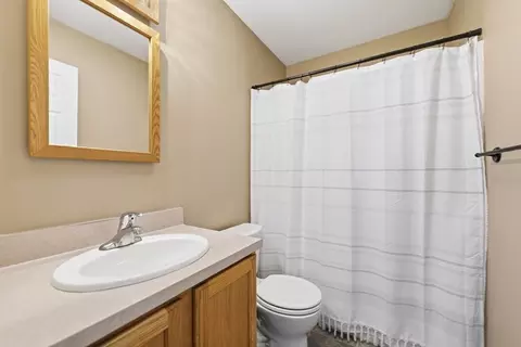 18 Devlin Dr, Chicopee, MA 01020 photo 26