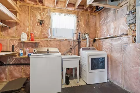 18 Devlin Dr, Chicopee, MA 01020 photo 34