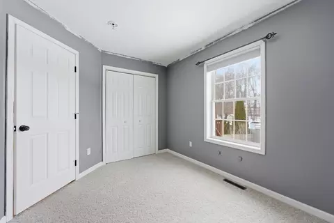 18 Devlin Dr, Chicopee, MA 01020 photo 29