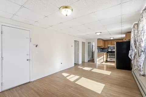 84 Healy St, Fall River, MA 02723 photo 4