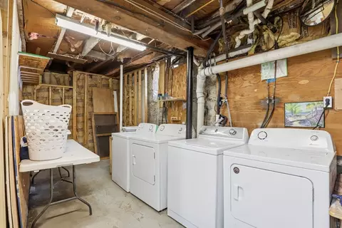 84 Healy St, Fall River, MA 02723 photo 23