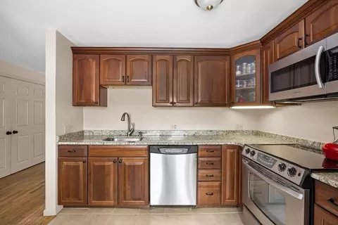 7 Fieldstone Dr #7, Upton, MA 01568 photo 7