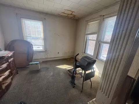 164 Narragansett St, Fall River, MA 02720 photo 6