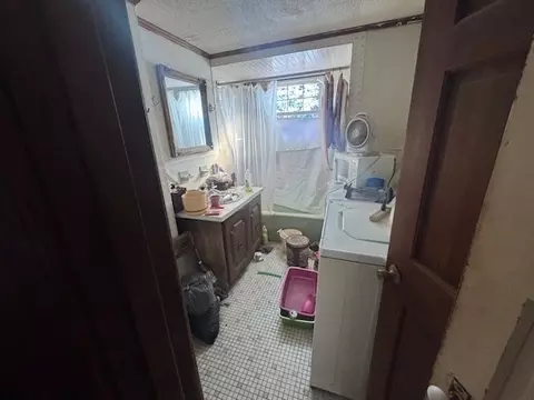 164 Narragansett St, Fall River, MA 02720 photo 16