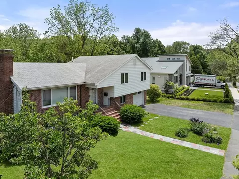 25 Brandeis Rd, Newton, MA 02459