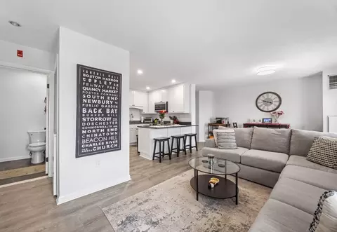 100 Marina Dr #615, Quincy, MA 02171