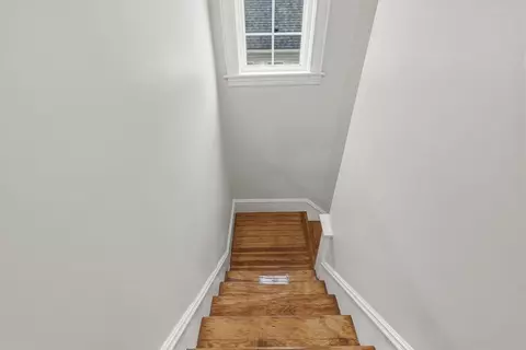 295 Newbury St, Fall River, MA 02720 photo 16