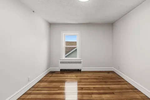 295 Newbury St, Fall River, MA 02720 photo 24