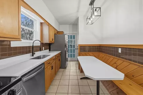 295 Newbury St, Fall River, MA 02720 photo 30