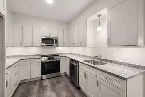 10 Franklin Ave #406, Revere, MA 02151