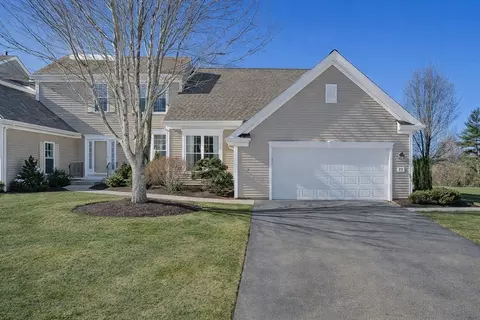 29 Spyglass Landing Dr #29, Marshfield, MA 02050