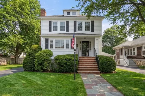 12 Fifth St, Norwood, MA 02062