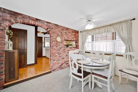 46 Eckington St, Springfield, MA 01108 photo 18