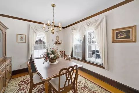 46 Eckington St, Springfield, MA 01108 photo 9