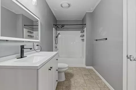 63 Brow St, Fall River, MA 02721 photo 10